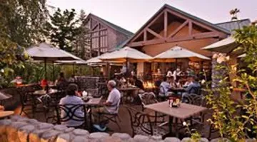 Jackalope Bar and Grill at Tenaya Lodge